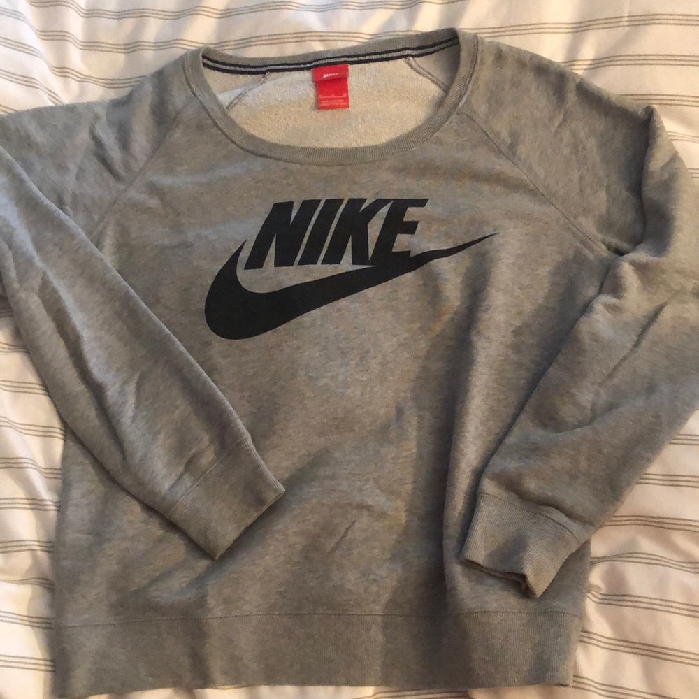 Nike Sweatshirt Medium